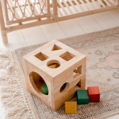 QToys - Post Box
