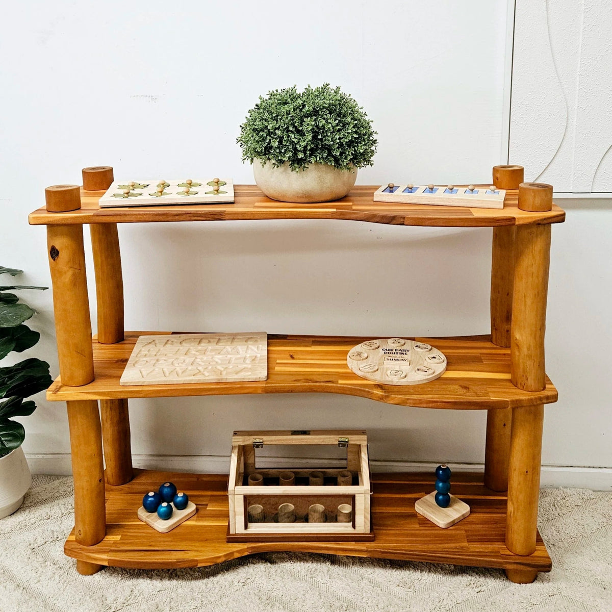 QToys - 3 tier Tree Shelf