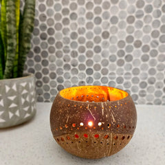 QToys - Coco wave candle holder