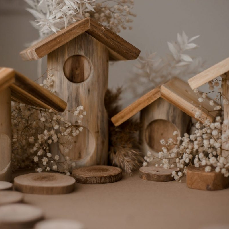 QToys - Light tree log houses set of 4