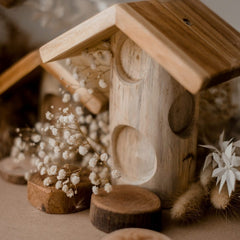 QToys - Light tree log houses set of 4