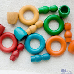 QToys - Rainbow People Cups and Rings