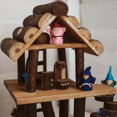 QToys - Cottage Doll house