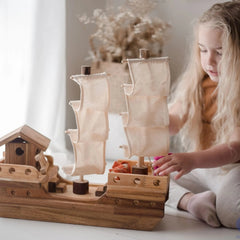 QToys - Wooden Pirate Ship