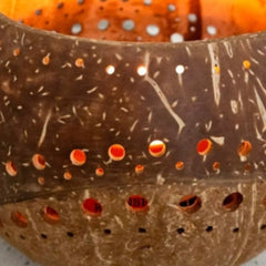 QToys - Coco wave candle holder