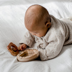 QToys - Shell Rattle & Mirror Set