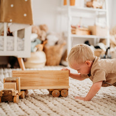 QToys - Cargo Truck