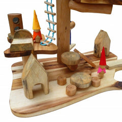 QToys - Gnomes House