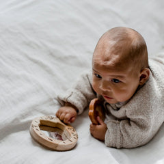 QToys - Shell Rattle & Mirror Set