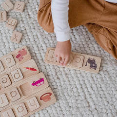 QToys - Picture Word Board