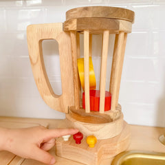 QToys - Wooden Blender