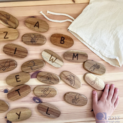 QToys - Sign Language Stones set of 26-