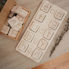 QToys - CVC Word Board