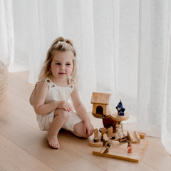 QToys - Mini Gnome House