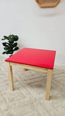 QToys - Red top Timber table
